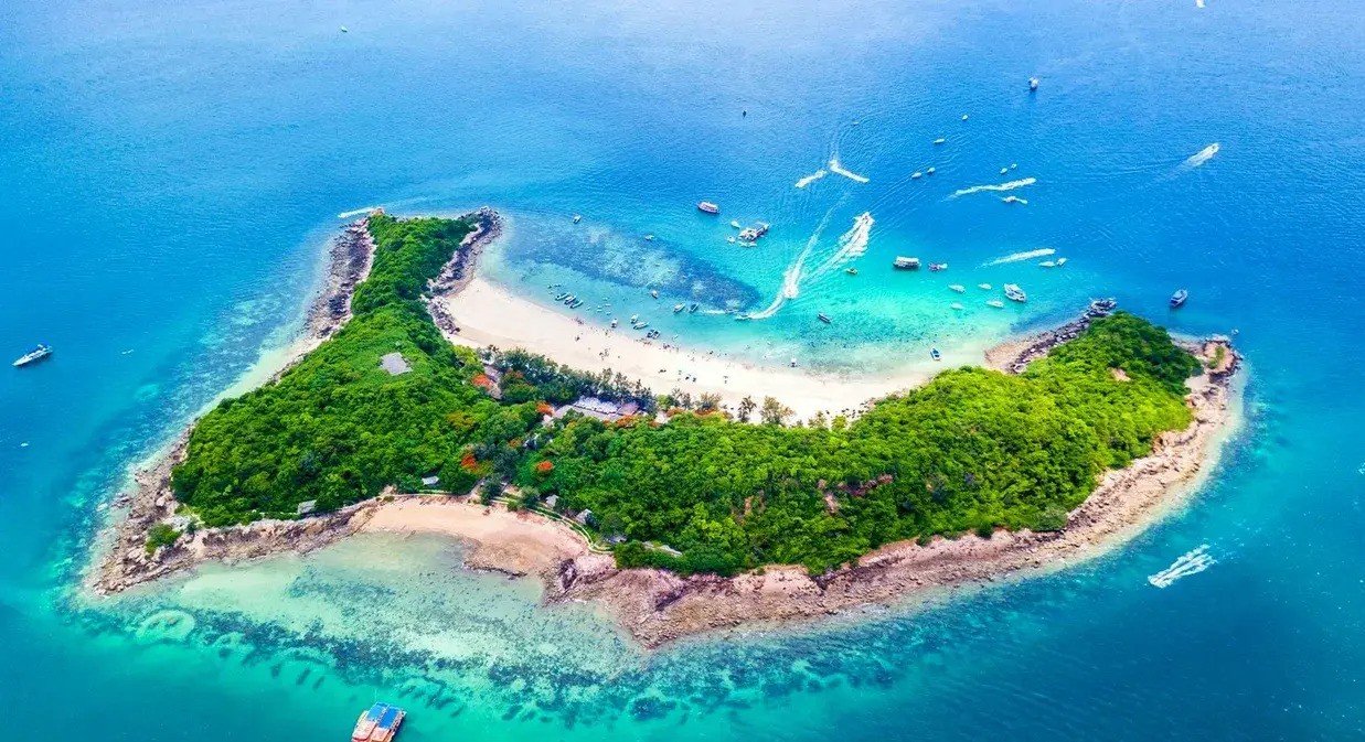 Bangkok Erawan Shrine